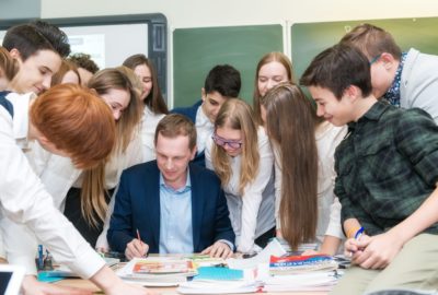 Педагоги могут подать заявки в пяти номинациях национальной премии «Патриот – 2023»