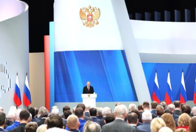 Владимир Путин поручил вдвое увеличить выплаты за классное руководство в небольших населенных пунктах