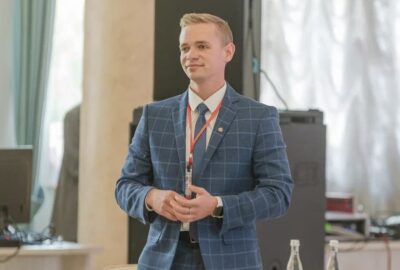 Игорь Соснин из Новосибирска стал абсолютным победителем конкурса «Сердце отдаю детям»